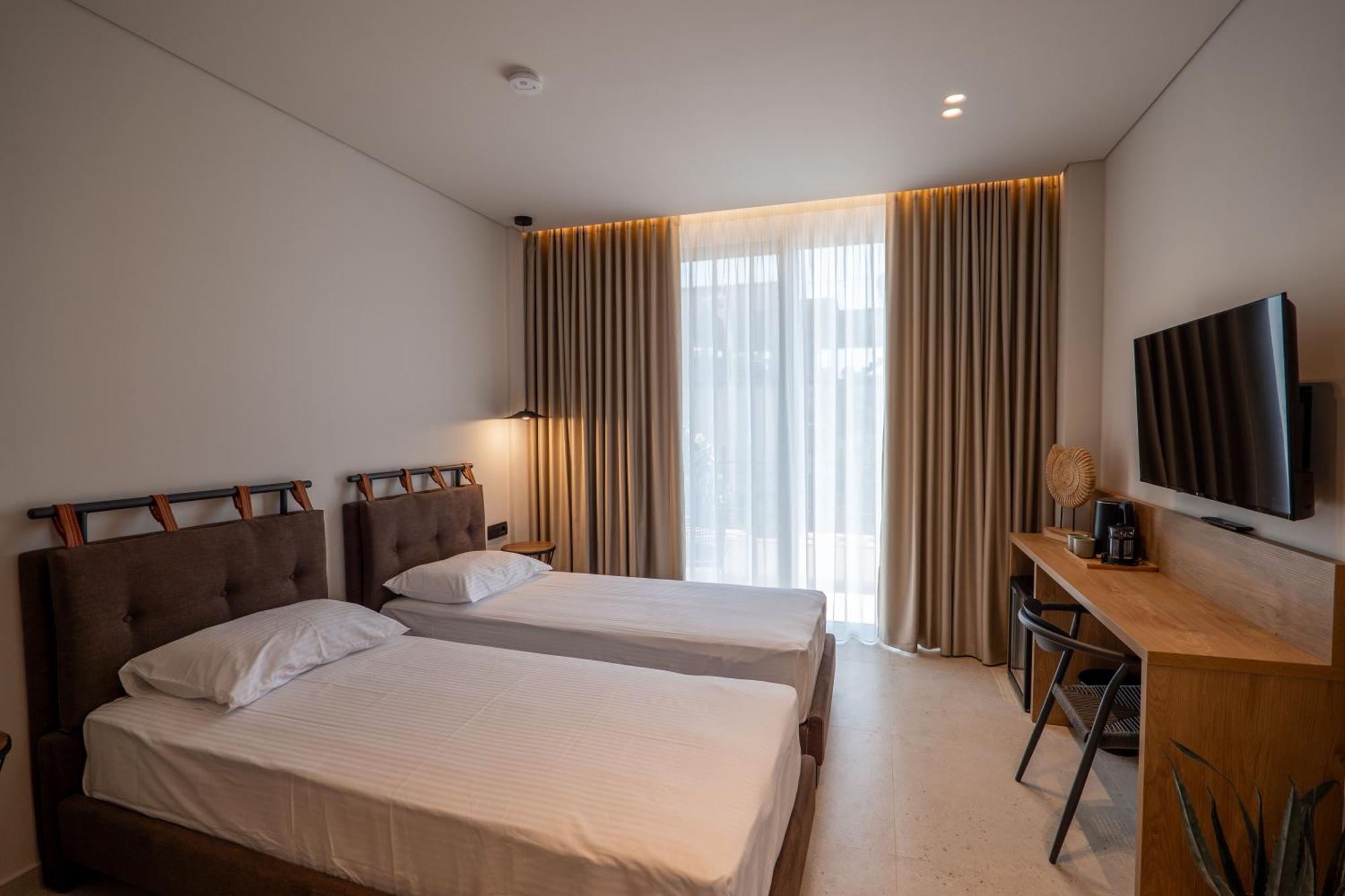Kamara Rooms Sarandë エクステリア 写真