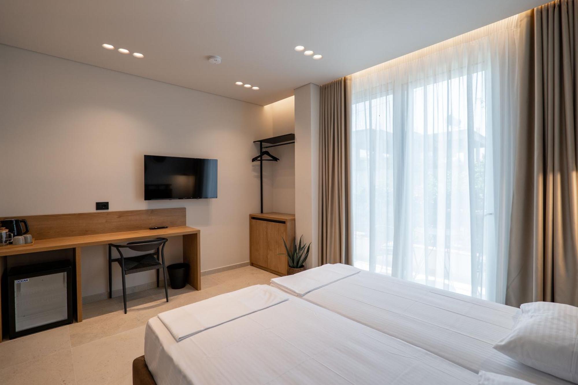Kamara Rooms Sarandë エクステリア 写真